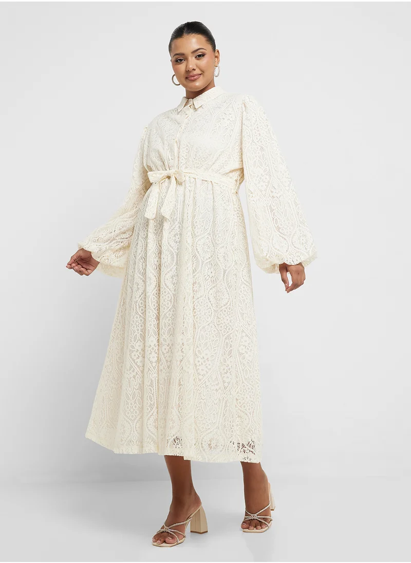 ايلا بلس Lace Puff Sleeve Dress