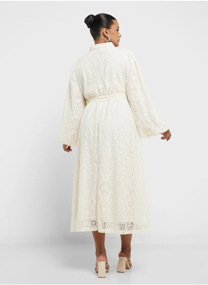 ايلا بلس Lace Puff Sleeve Dress