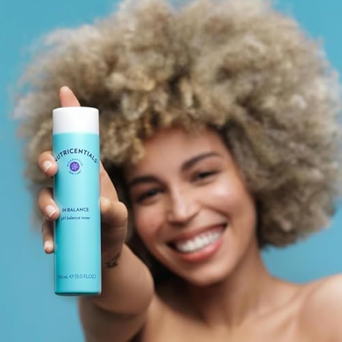 Nu Skin NuSkin Nutricentials in Balance pH Balance Toner | Toner with Bioadaptive Botanicals | Reduces Pores & Restores pH | Perfect After Removing Makeup to Help Your Skincare Routine | 150ml | 1 Pack - Image 5