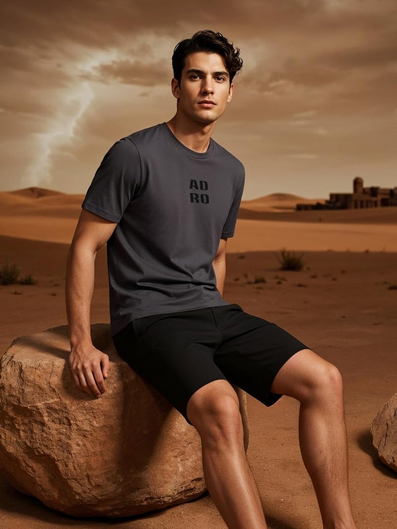 adro تي شيرت ADRO للرجال بقصة عادية باللون الرمادي الداكن بتصميم نصي بسيط - Image 5