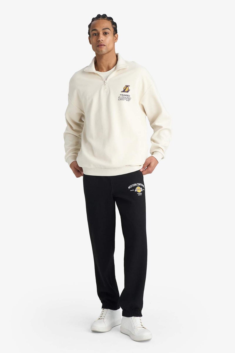 DeFacto Oversize Fit NBA Los Angeles Lakers Licensed Short Sleeve Sweatshirt - Image 2