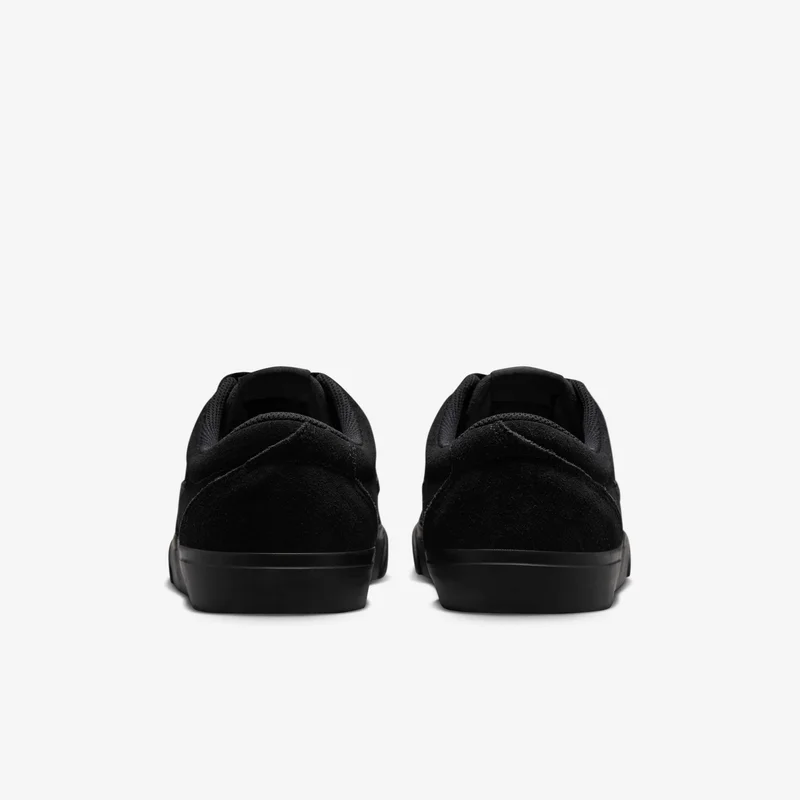 Nike Men's SB Charge Suede Shoes