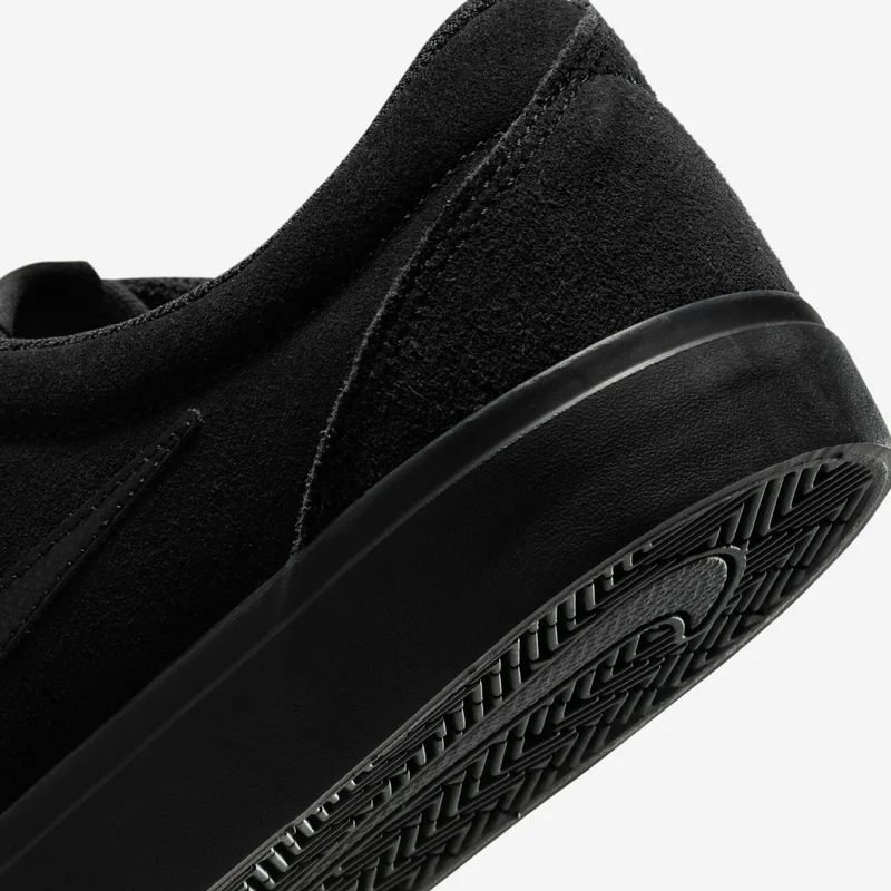 Nike Men's SB Charge Suede Shoes