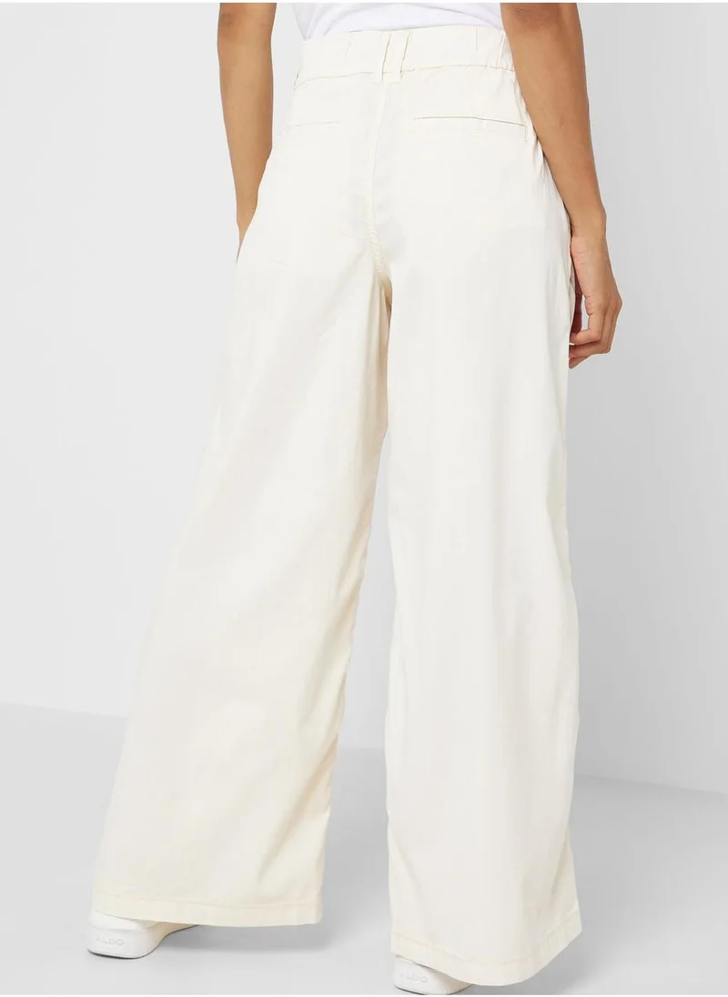 American Eagle AE Stretch Super High-Waisted Baggy Wide-Leg Trouser