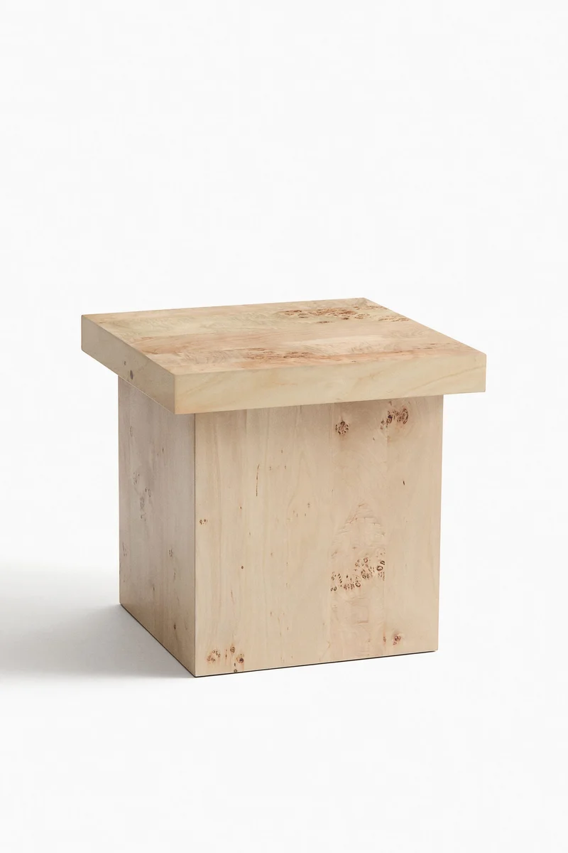 اتش اند ام طاولة جانبية من الخشب