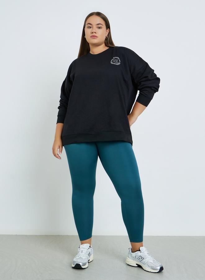 Styli Plus Size Longline Printed Sweatshirt - Image 2