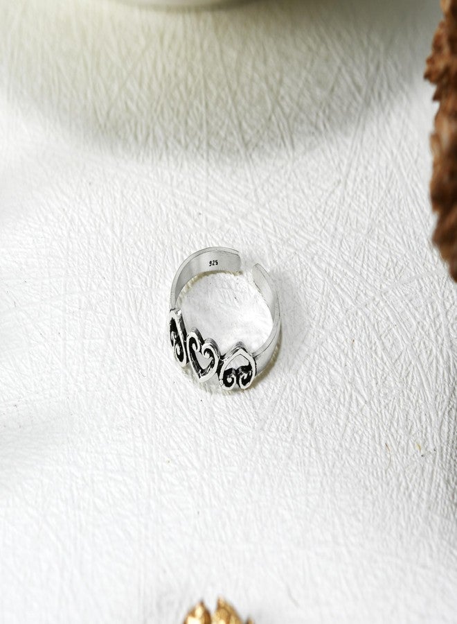 ايرافيدا خاتم AeraVida العتيق بتصميم قلوب ثلاثية مزخرفة من الفضة الإسترليني عيار 925 قابل للتعديل | خاتم أنيق لإصبع القدم أو الخنصر للنساء | هدية مجوهرات رومانسية - Image 4