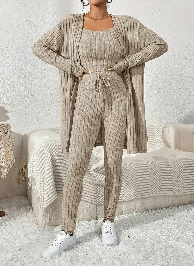 Generic A Set Consisting Of 3 Pieces Khaki Color The First Piece Is A Long Cardigan Jacket With Open Front And Long Sleeves The Second Piece Is A Shirt With Thin Straps And An Open Neck Collar And The Third Piece Is Pants With A Tie At The Waist Crocheted And Wool Size XXL  - Image 4