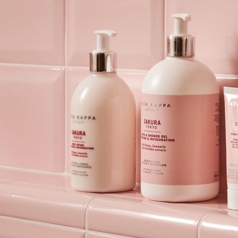 Acca Kappa Sakura Tokyo Bath and Shower Gel Gentle Cleanser with Cherry Blossom Fragrance 500ml - Image 2