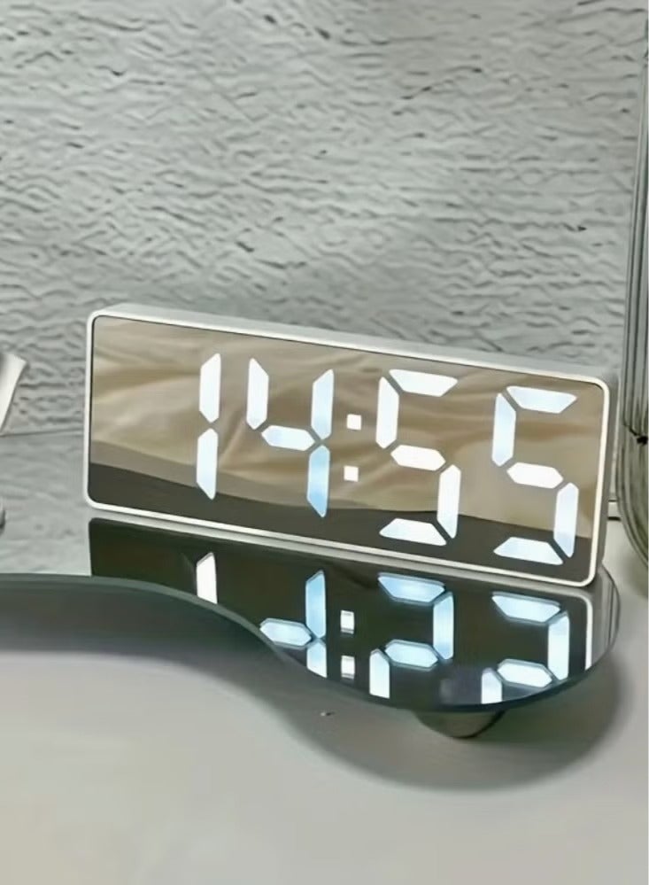 نيس آرت الحديثة قادت ساعة المنبه الرقمية مع مرآة الانتهاء سطوع قابل للتعديل ، عرض درجة الحرارة ، ساعة المكتب المدعومة بواسطة USB لديكور غرفة النوم ، البطاريات غير المدمجة ساعات المنبه لغرف النوم (الأبيض) - Image 3