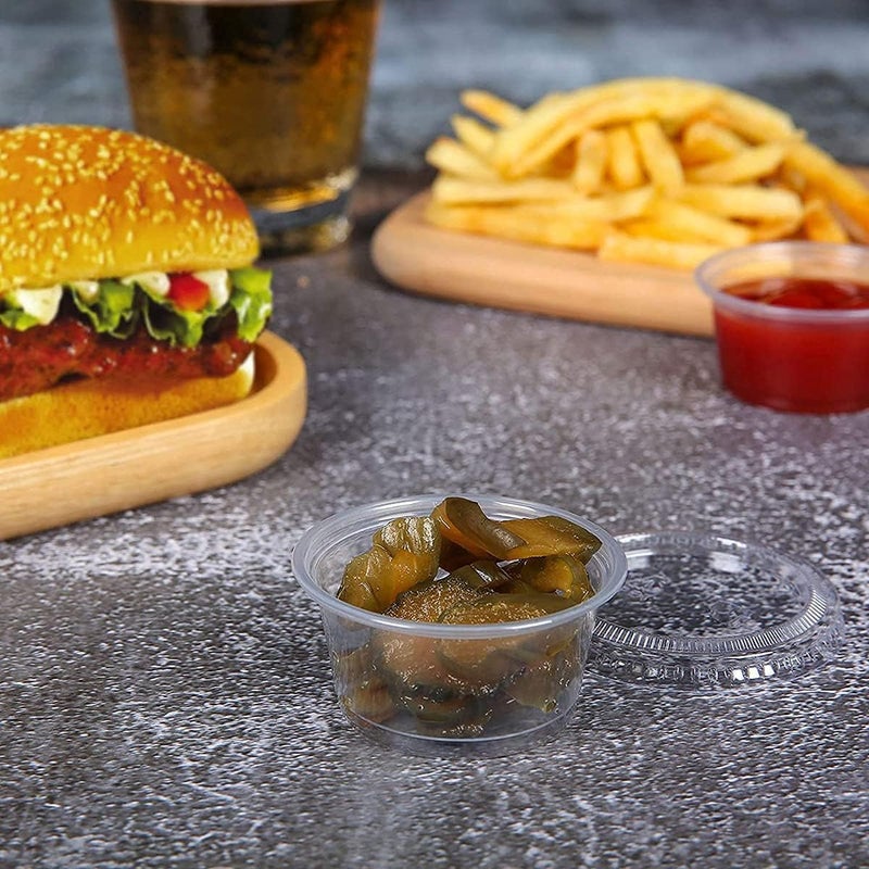 دلفينو أكواب صلصة قابلة للتخلص، أكواب بلاستيكية للحصص الصغيرة مع أغطية، أكواب ديلفينو للسفليه، أكواب للمشروبات السائلة، حاويات لتحضير الوجبات [100 مجموعة – 2 أونصة] - Image 3