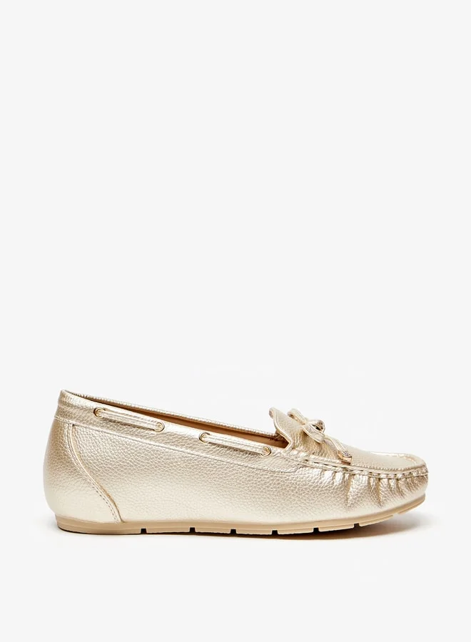 لو كونفورت Women's Textured Slip-On Loafers with Bow Accent