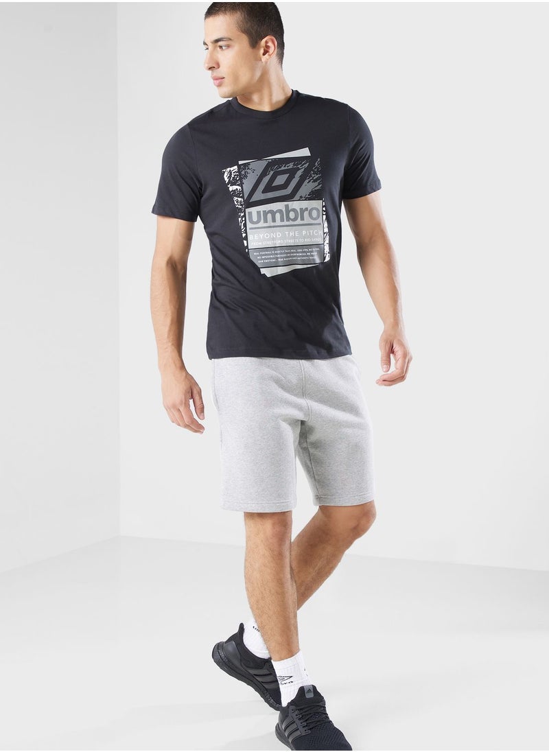 umbro - Layered Box Logo Graphic T-Shirt - Image 1