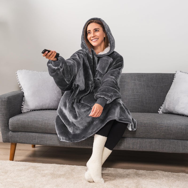 PAVILIA PAVILIA Blanket Hoodie for Women Grey  Sherpa Wearable Blanket Men  Cozy Oversized Sweatshirt Blanket  Warm Fleece Hooded Blanket Sweater with Sleeves and Giant Pocket  Gray - Image 5
