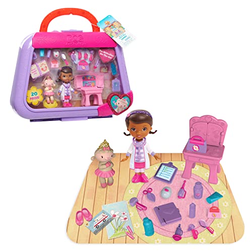 Doc McStuffins مجموعة لعب دكتور مكستوفينز المحمولة لامبي 20 قطعة، دمية دكتور مكستوفينز، شخصية لامبي، 16 أداة وإكسسوار، حقيبة حمل، ألعاب أطفال مرخصة رسميًا للأعمار من 3 سنوات فما فوق - Image 1