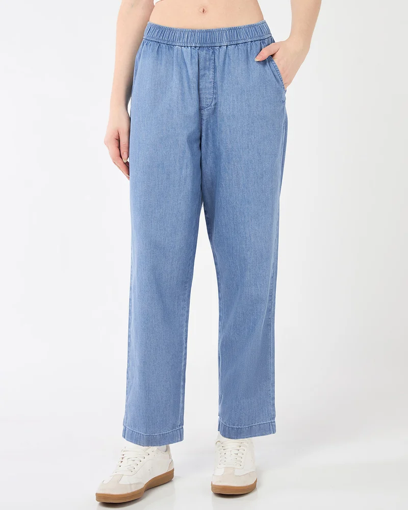 بيواكوف Women's Light Blue Ankle Length Jeans