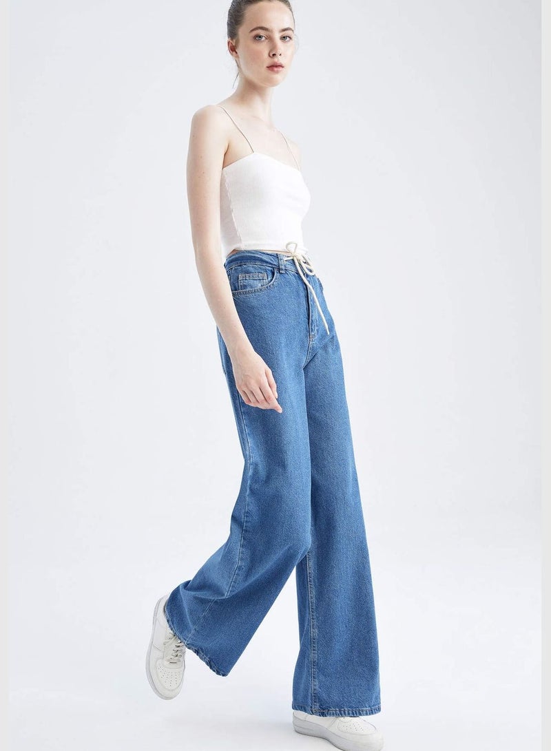 DeFacto High Waisted Tie Waist Culotte Jeans  - Image 4