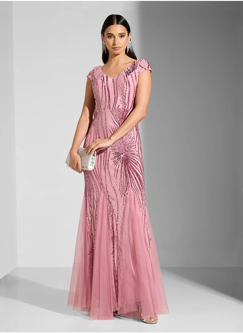 ليتل مسترس Embelished Mesh Cup Sleeve V-Neck Fishtail  Dress
