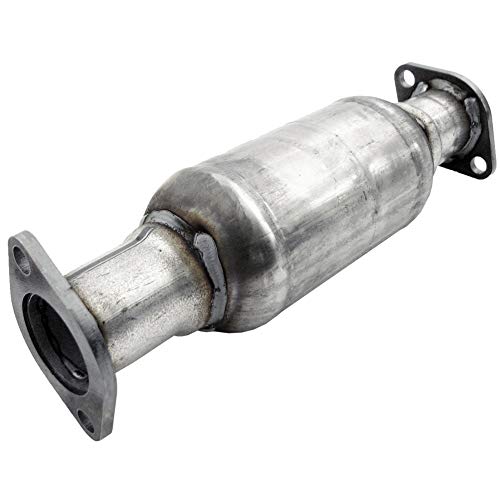 Walker Ultra EPA 16409 Direct Fit Catalytic Converter for Hyundai Accent - Image 1
