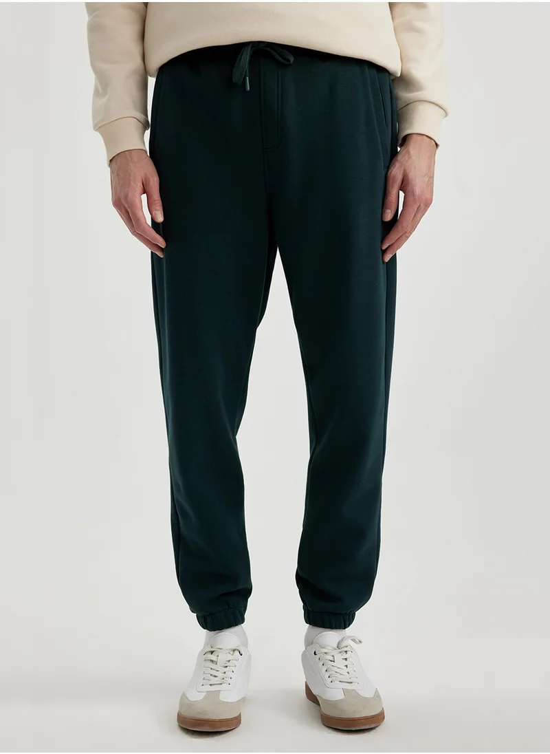 ديفاكتو Standard Fit Drawstring Elasticated Hem Basic Plain Jogger Sweatpants