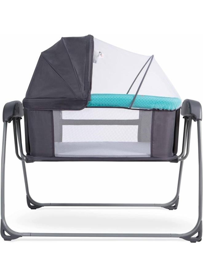 Mastela 4-in-1 Deluxe Bassinet and Bedside Sleeper - Blue - Image 1