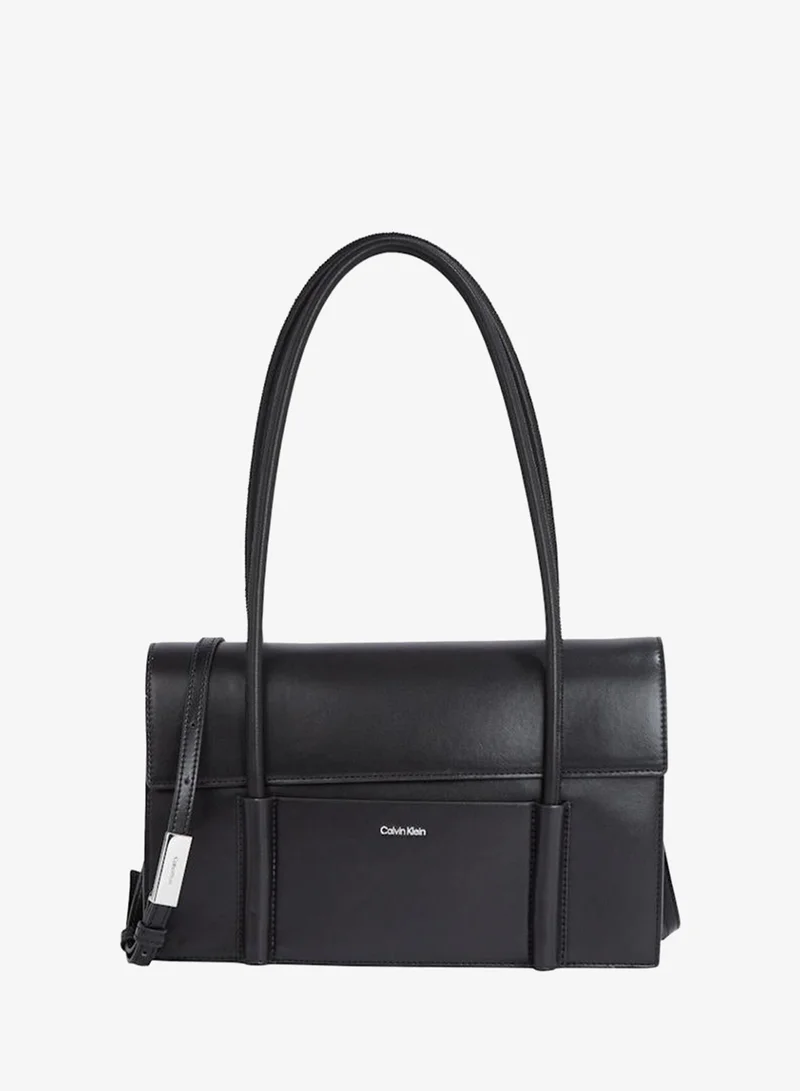 كالفن كلاين حقيبة كتف