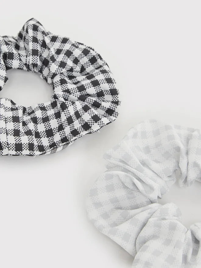 Styli Styli Set of 5 - Elasticated Polka Dot Scrunchie