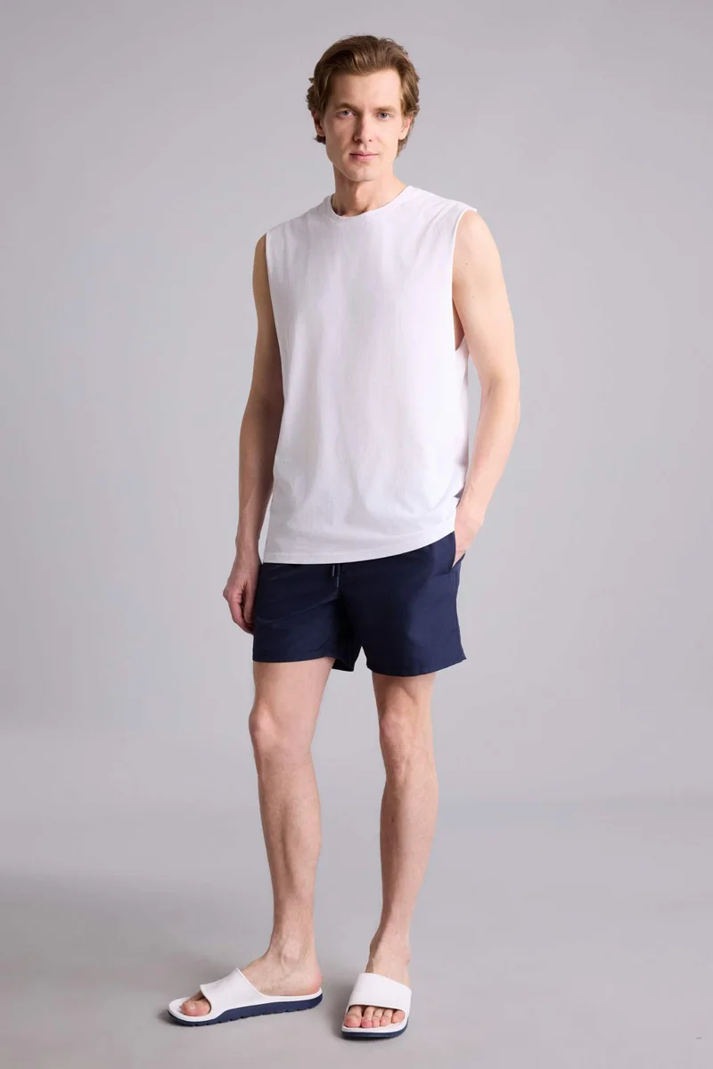 ديفاكتو Mesh Lined Short Length Swim Shorts
