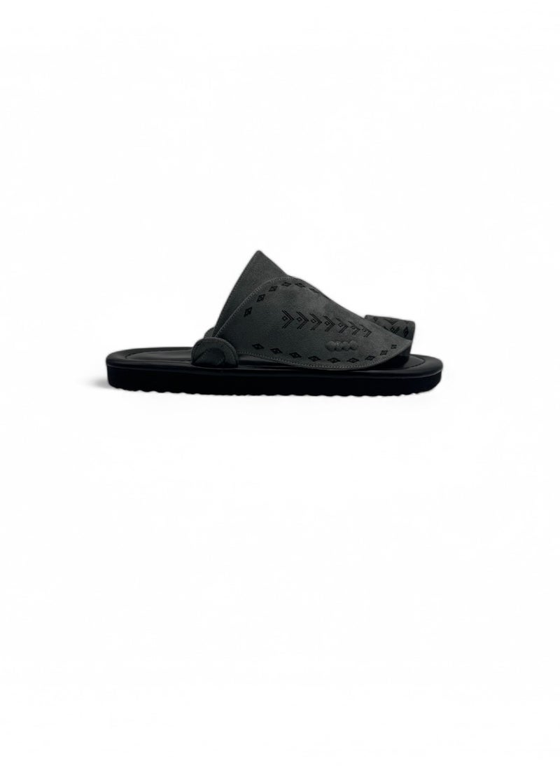 AL Fanoos Classic Arabic Slippers  - Image 3