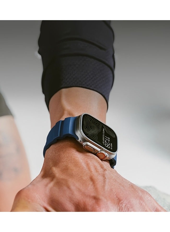 سوار ساعة ذكية من السيليكون، حزام جيد التهوية وصديق للبشرة، غير مقاوم للماء، مشبك تانغ، متوافق مع Apple Watch Series 1-10، SE، Ultra - إكسسوار ساعة أنيق للزوجين (أزرق) - Image 3