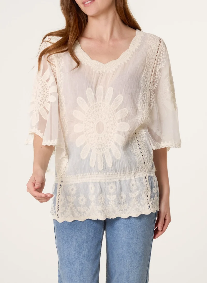 بلو فانيلا Sun Flower Lace Sleeve Blouse