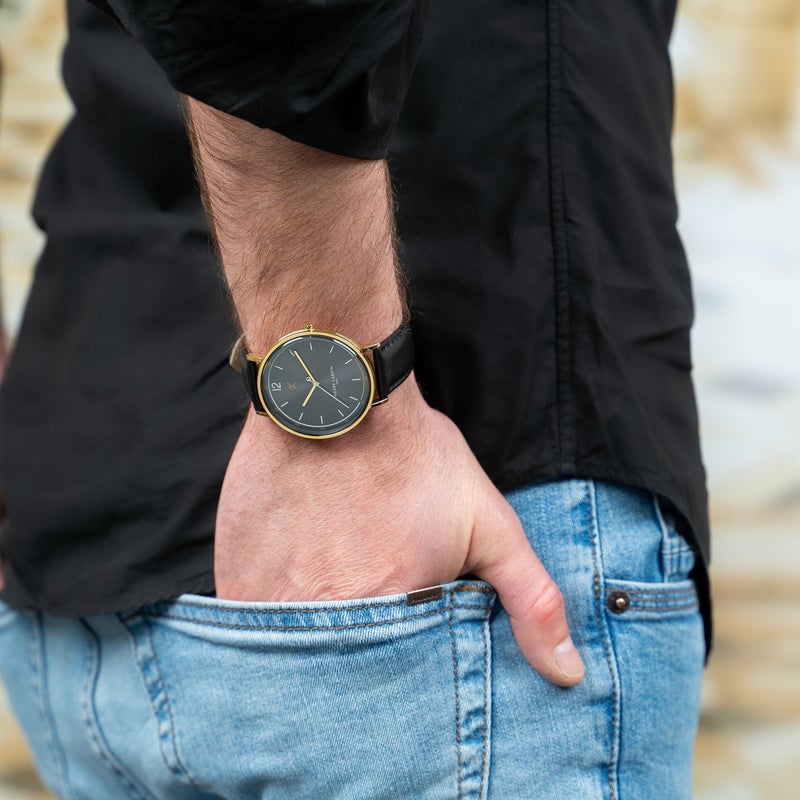 PIERRE CARDIN CBN.3007 MEN'S LUXURY WATCH - STYLISH GRAY DIAL & BLACK LEATHER BAND - Image 5