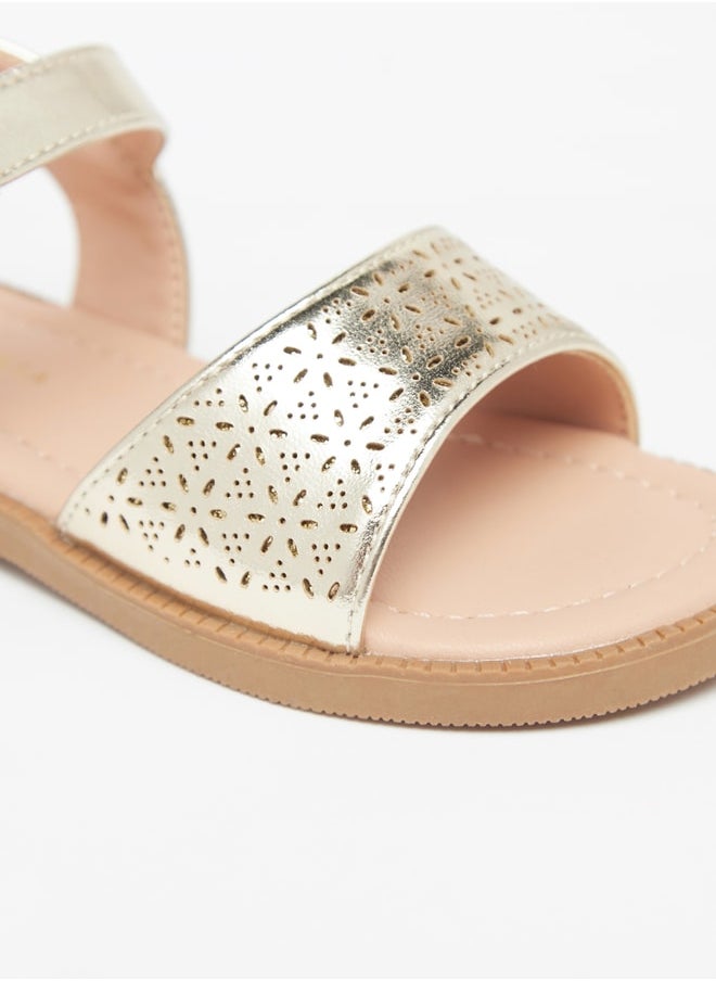 Flora Bella By Shoexpress صنادل كاجوال بناتي  - Image 5