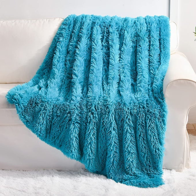 TEAL FAUX FUR THROW BLANKET2 LAYERS50 X 60 TURQUOISE SOFT FUZZY FLUFFY PLUSH FURRY COMFY WARM BLANKET FOR TEENS GIRLS COUCH BED CHAIR SOFA BEDROOM FALL WINTER