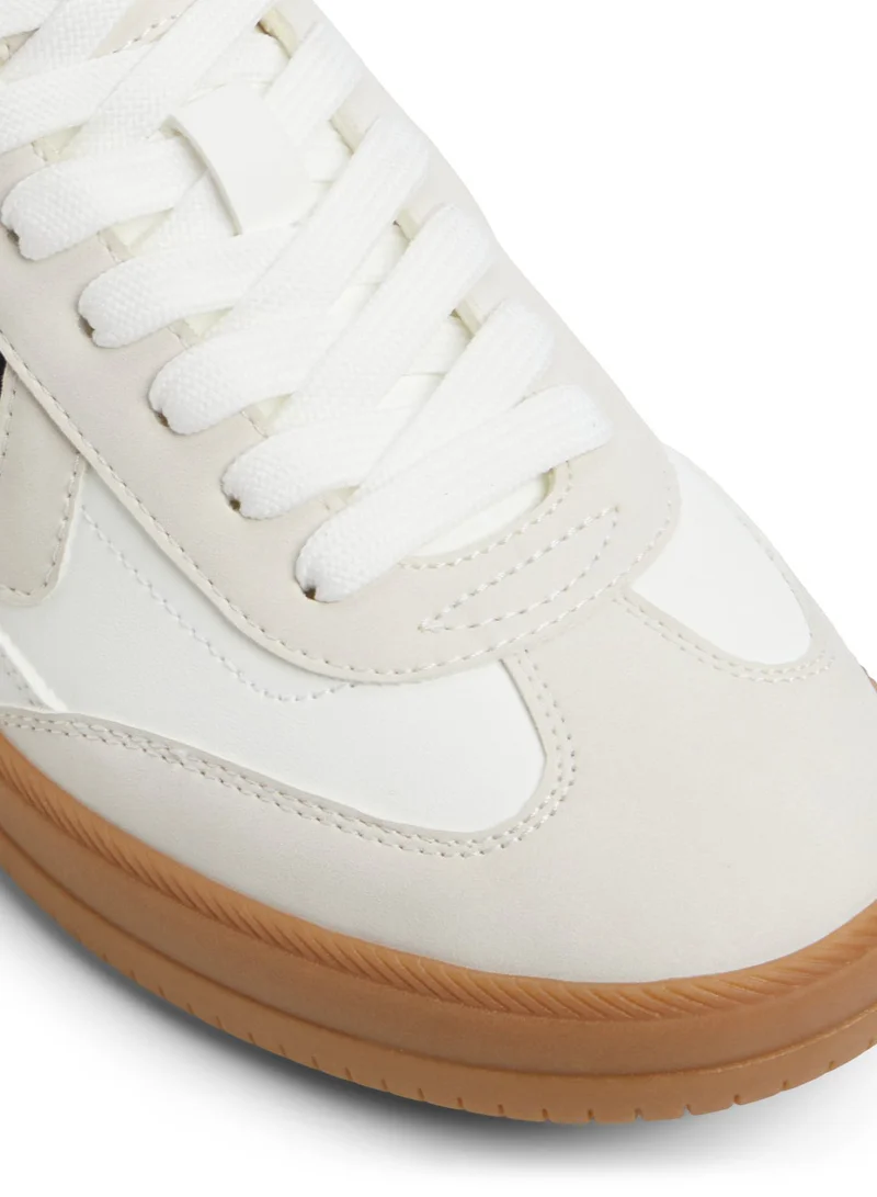 CALL IT SPRING Salome Low Top Sneakers