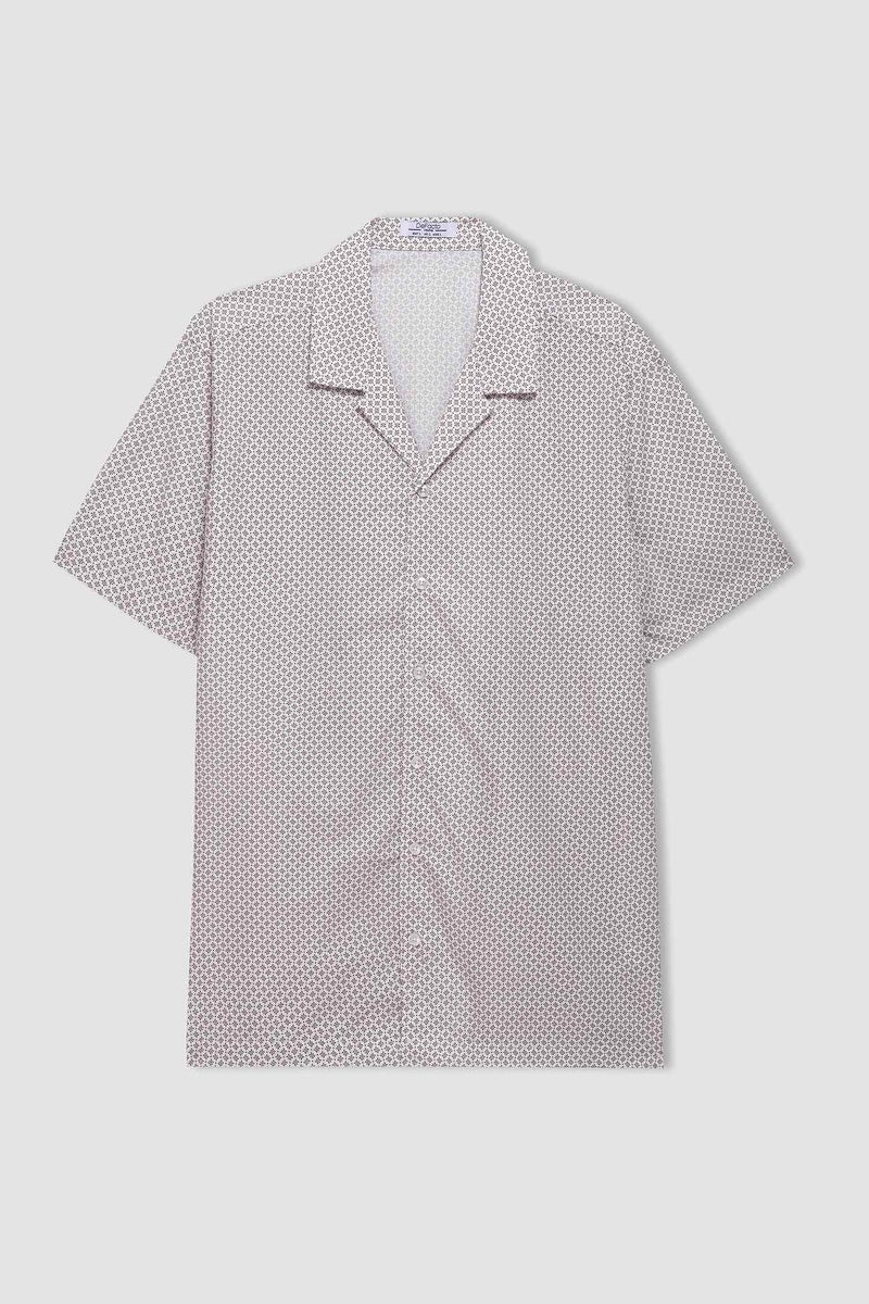 Man Regular Fit Resort Collar Printed Short Sleeve Shirt