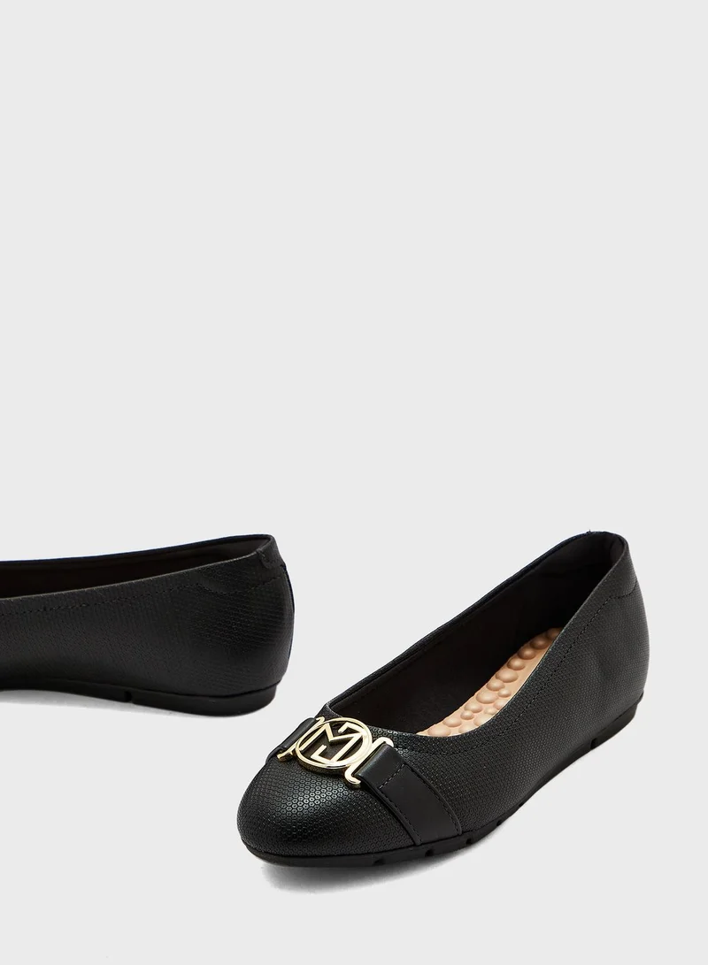 MODARE Blair Flat Ballerinas