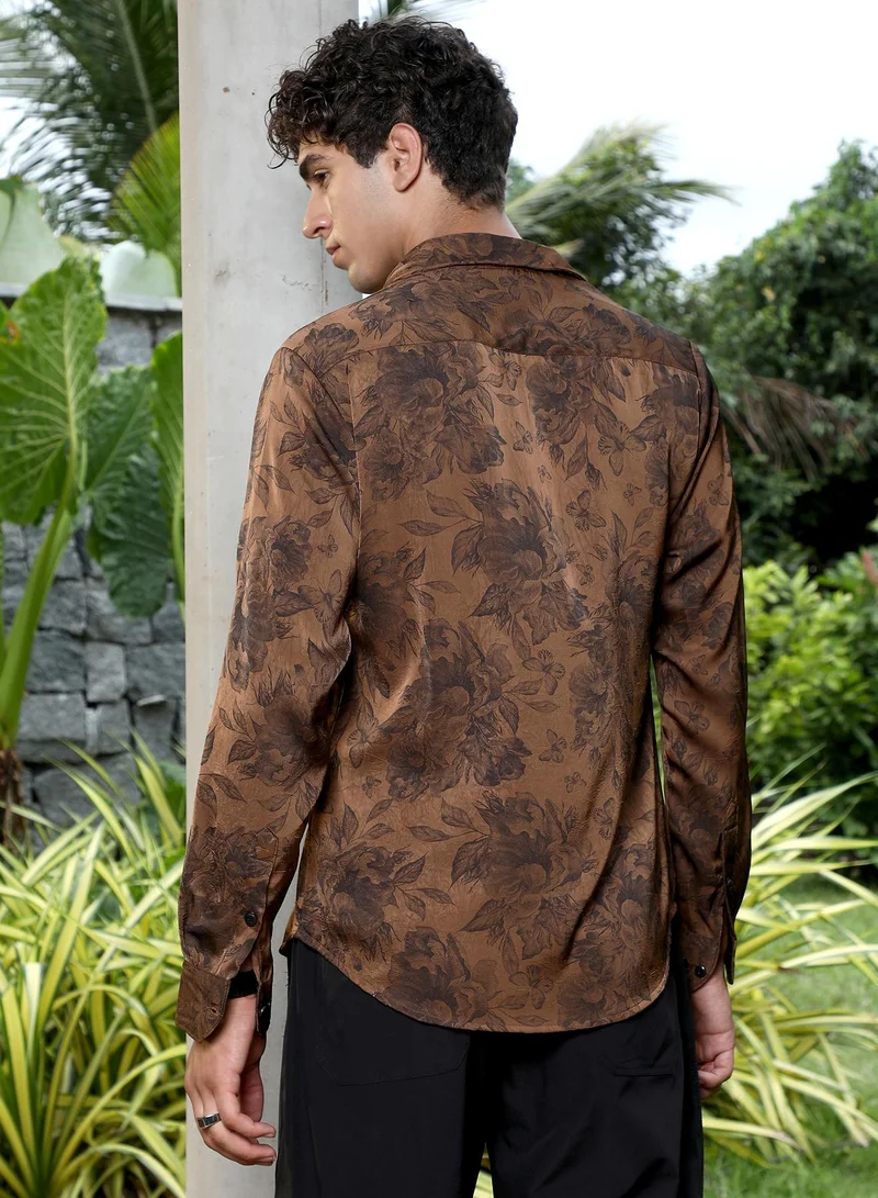 Campus Sutra Campus Sutra Men Papillon-Garden Imprint Shirt | Relaxed Fit With Spread Collar & Floral Pattern | Lightweight Polyester Fabric | Club Wear & Casual Outings | Chocolate Brown