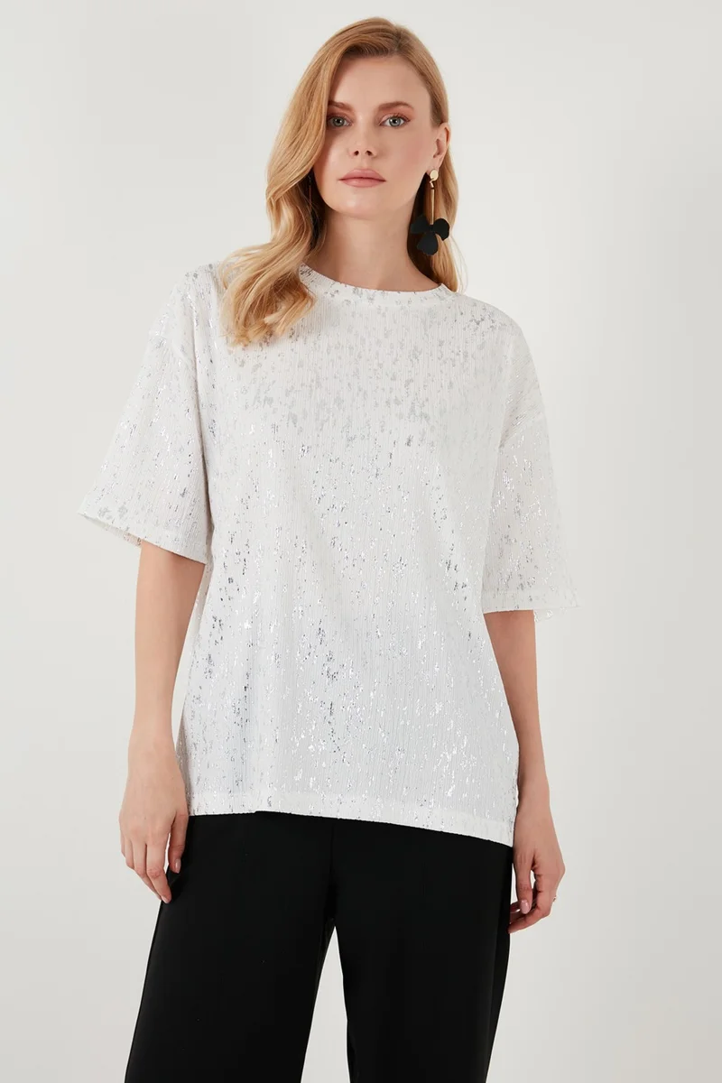 ليلا Shiny Oversize Fit Crew Neck Blouse Women's Blouse 5865816