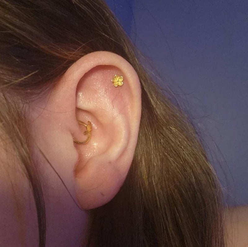 NONTAI 16G Dainty Flower Gold Stud Earrings, Cartilage Tragus Helix Flat Back Stud Conch Piercing Jewelry - Image 5