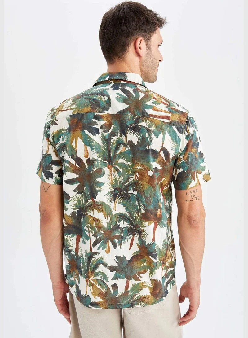 ديفاكتو Regular Fit Shorts Sleeve Jungle Print Shirt
