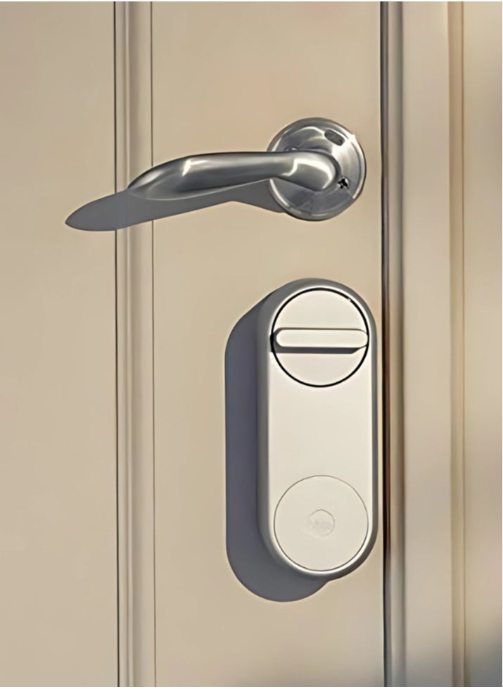 Yale - Yale 05/101200/Si - Linus Smart Lock - Silver - Keyless And Secure Door Lock - Image 1