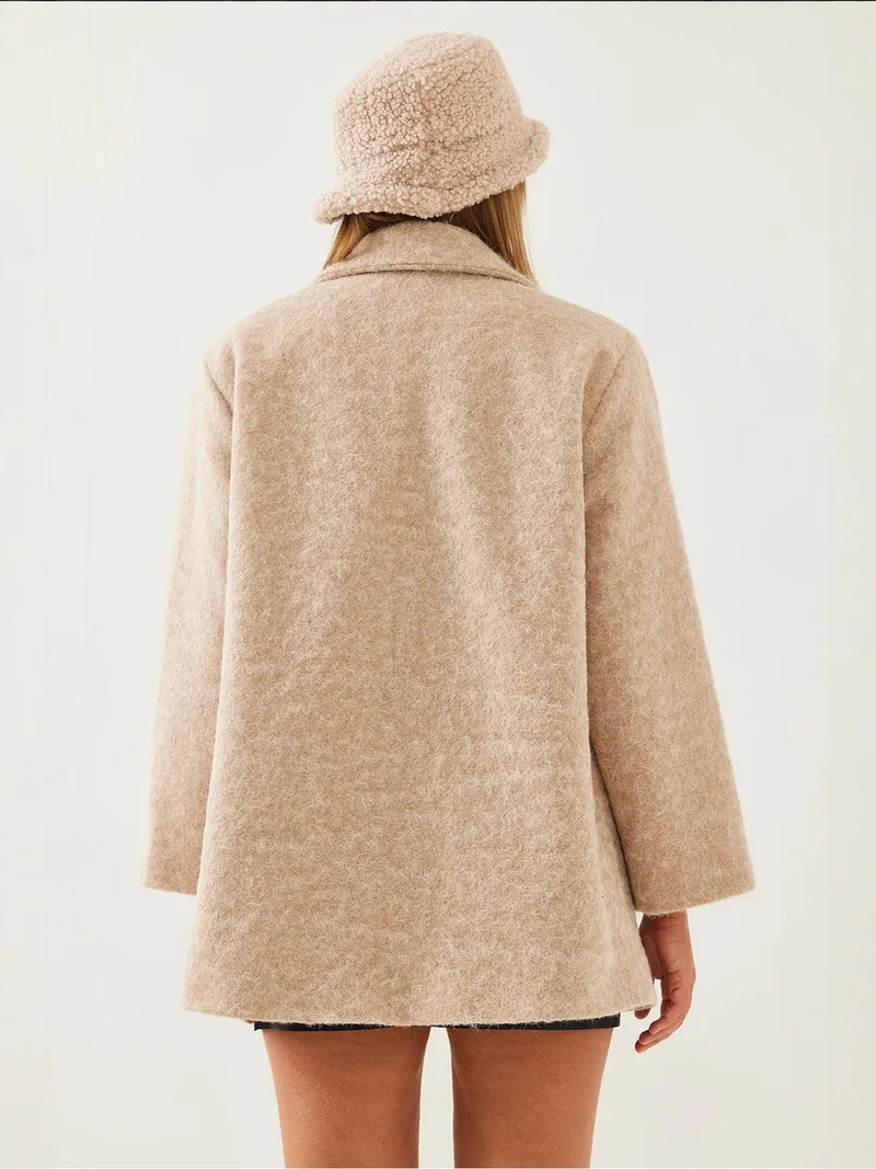 Bianco Lucci LUCCI Oversized Plush Coat with Shawl Collar and Pocket