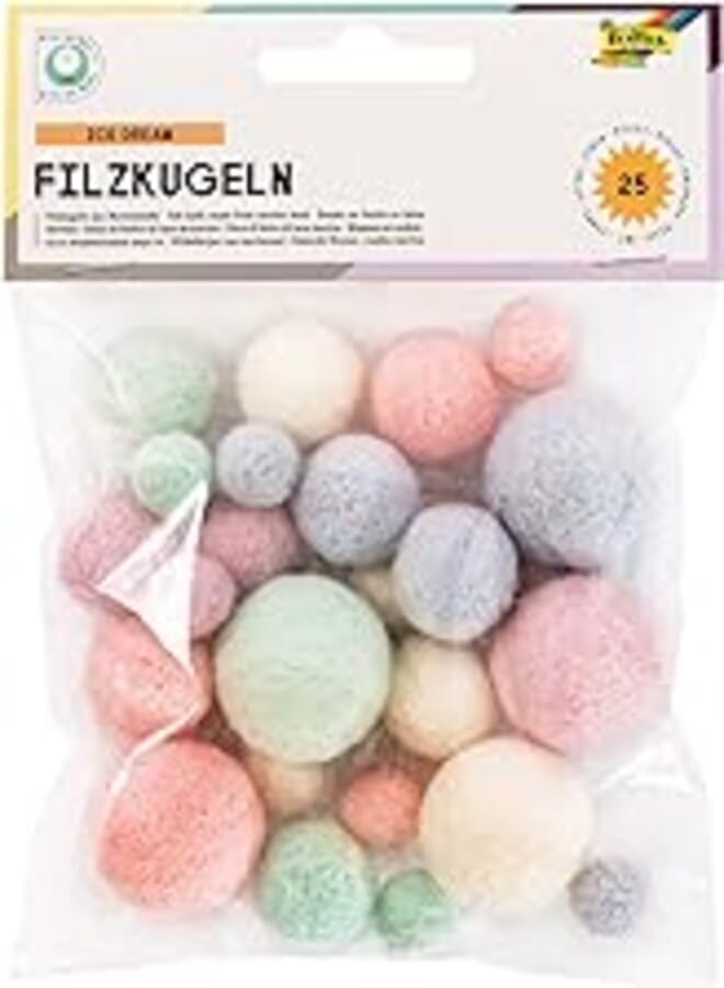 Folia Felt balls made from merino wool 5280