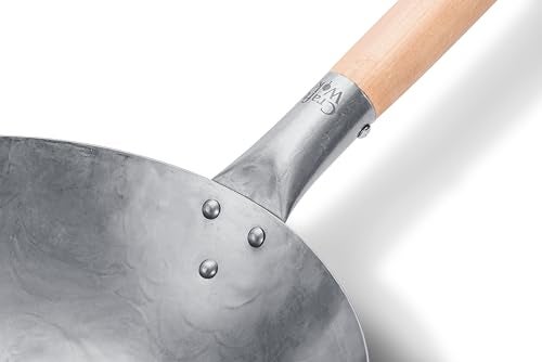 Craft Wok Flat Hand Hammered Carbon Steel Pow Wok with Wooden and Steel Helper Handle (12 Inch, Flat Bottom) / 731W316-12in - Image 5