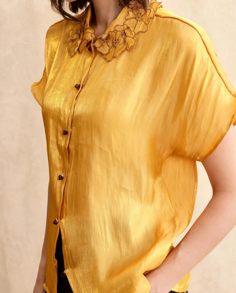 Rareism Rareism Women Larfa Yellow Short Sleeve Collared Neck Button Closure Boxy Fit Plain Shirt