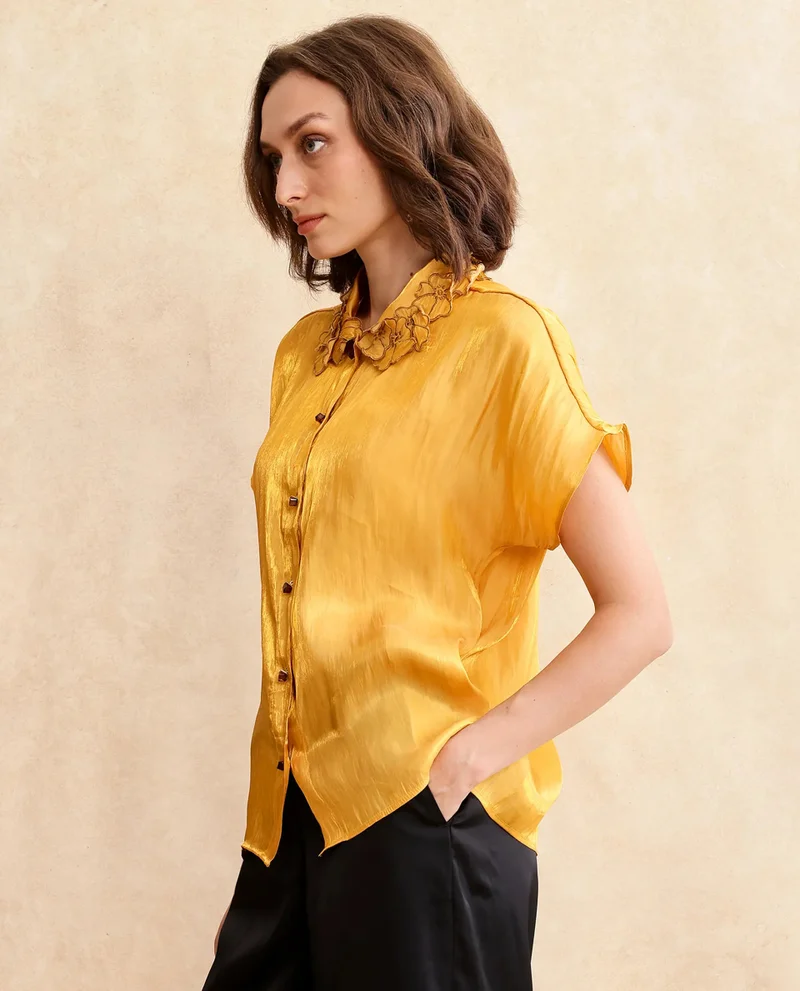 Rareism Rareism Women Larfa Yellow Short Sleeve Collared Neck Button Closure Boxy Fit Plain Shirt