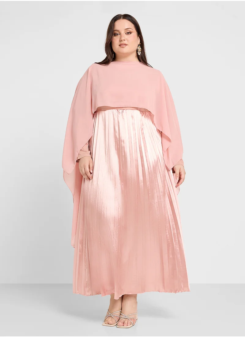 خزانة Plus size cape style pleated dress