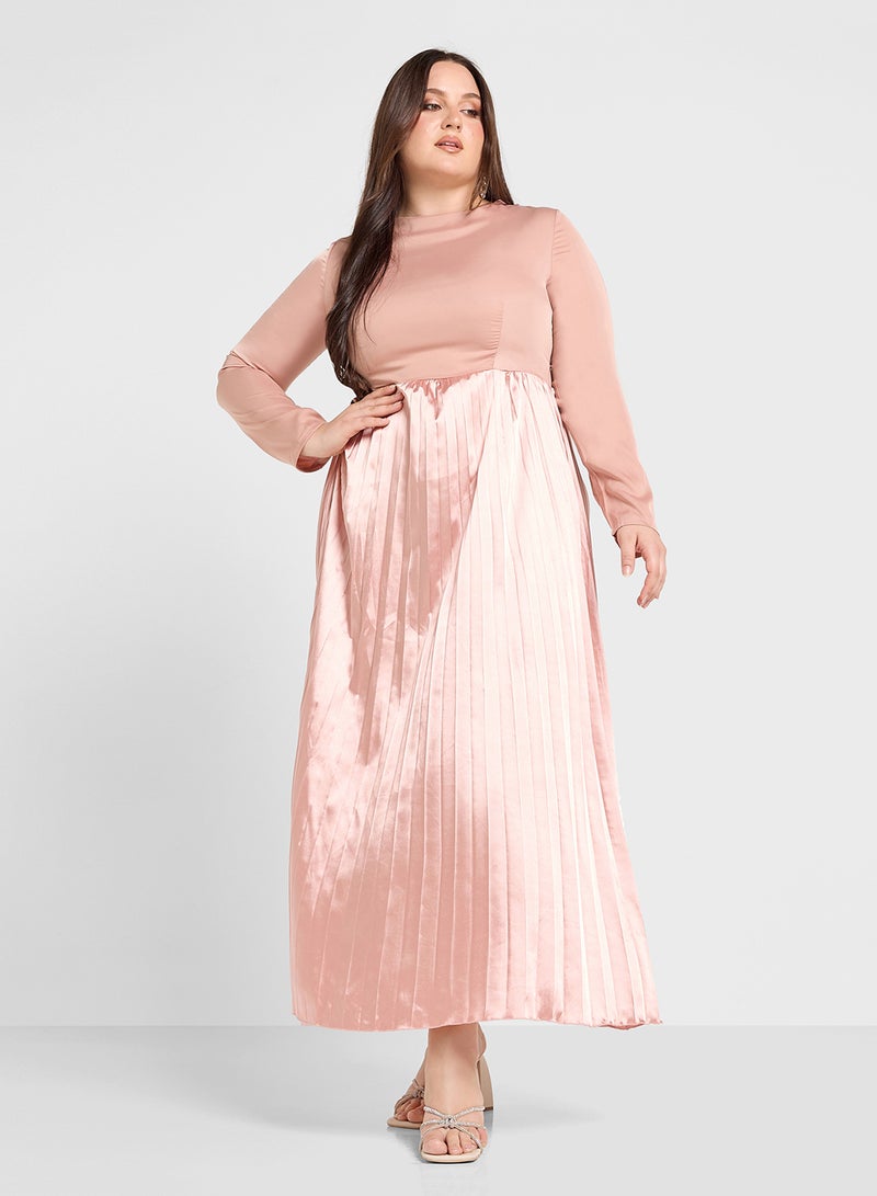 Khizana Pleated Overlay Dress - Image 4