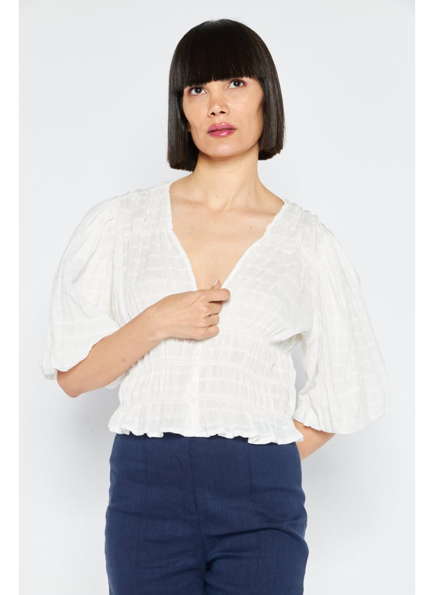 1 State Women V-Neck Short Sleeves Textured Top, White  - Image 1